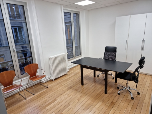 jpg_bureau_16_5_m_-_photo_2-2.jpg