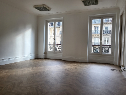 Bureau.jpg