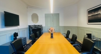 Bureau lumineux 16m2 à sous louer à St Germain des Prés